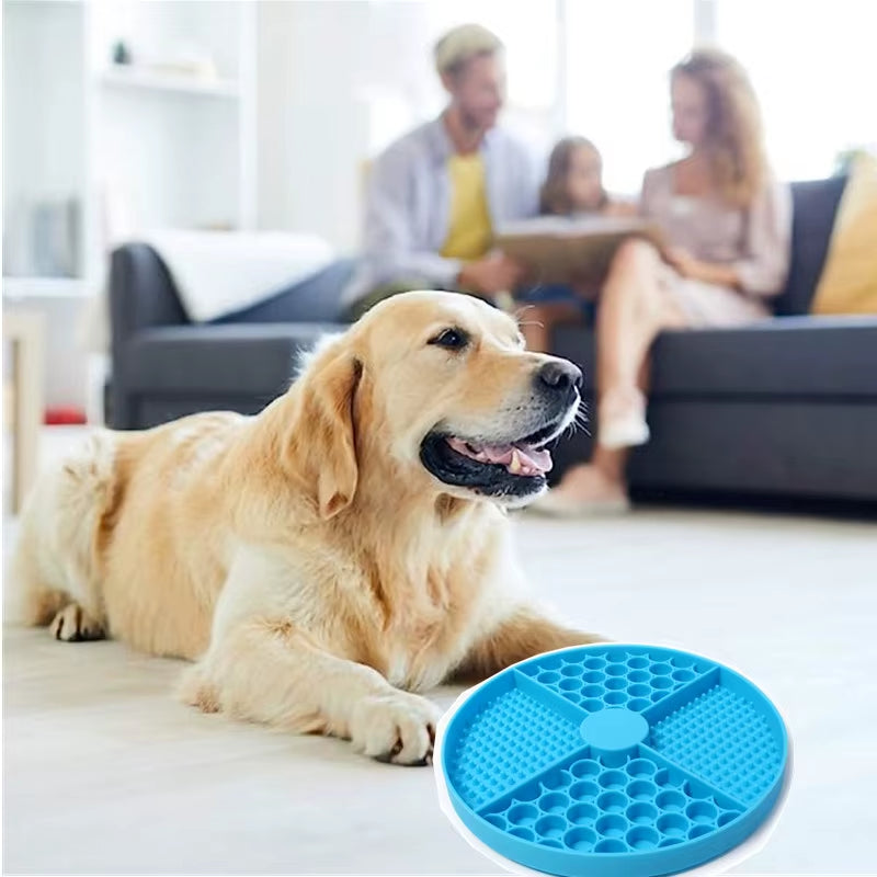Pet Supplies Silicone Licking Mat Cat Slow Feeder with Suction Cup Slow Feeding Pad Dog Licking Pad Anxiety-Relieving Utensils
